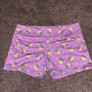 IABMFG floral spandex shorts